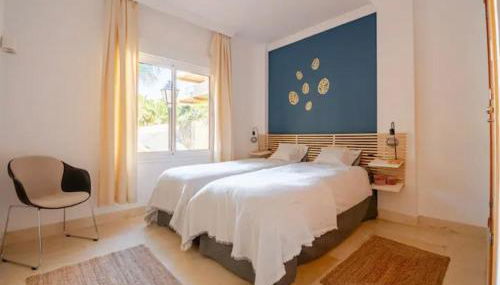 Luxury 2 bedroom apartment, close to the sea and the golf course, Aloha Hills Club Property - Foto 2