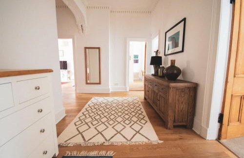 Stunning 3 Bed Flat in the Heart of the West End - Foto 33