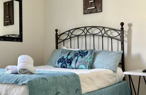 258 Sunset · Sunset Themed Retreat - Sleeps 10 - Foto 16