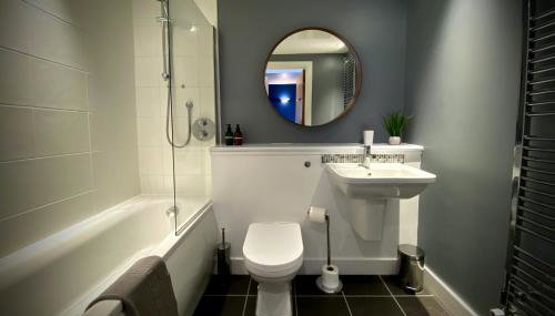 Middlehaven Apartment - Photo 4