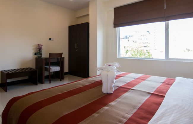 Rococo Residence - Photo 24