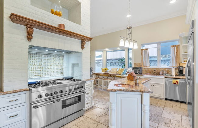 Luxury Home Villa D' Amore Southern Florida Paradise Sleeps 10 5 Bedroom Villa by RedAwning - Foto 16