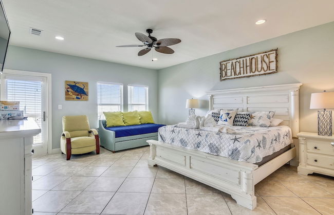 A Salty Kiss - Foto 19