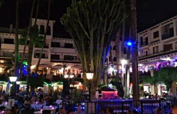 Luxury large 2 bedroom Apartment 10 min walk to Villamartin Plaza - Foto 35