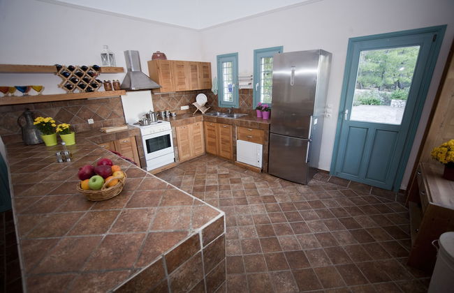 Electra Beachfront Villa - Photo 21