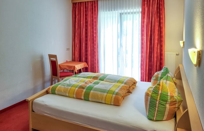 Christians Hamat - Foto 10