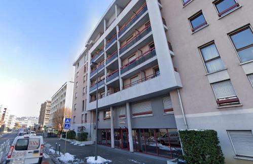 ANNEMASSE - VICTORIA Centre ville, Grand T2 avec Terrasse - Foto 2