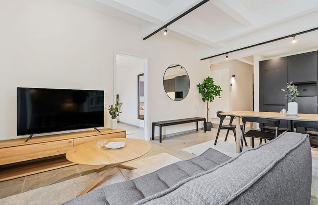 Clausen Hideaway Modern Apartment ID211 - Photo 15