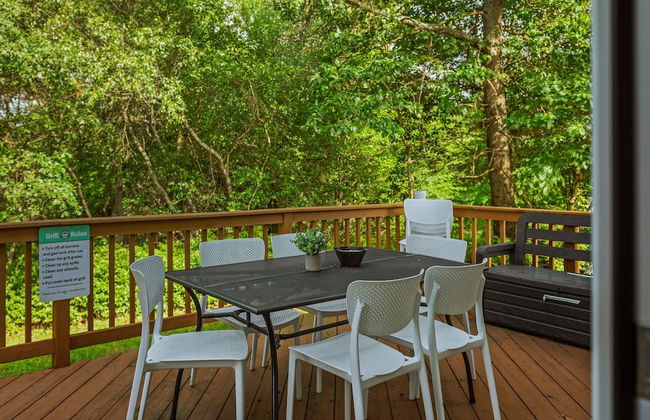 For Lake Sake by Avantstay Lakefront Hot Tub View - Photo 56