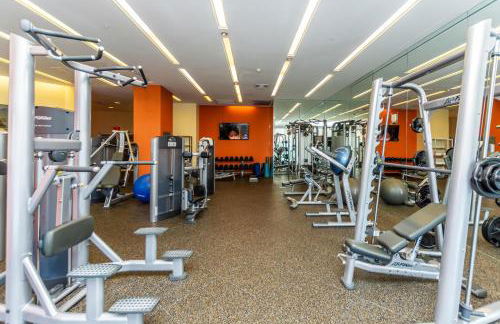 TRUMP INTERNATIONAL BEACH RESORT 2 BEDROOM APARTMENT 1600 Sf Ocean and Bay View - Foto 59