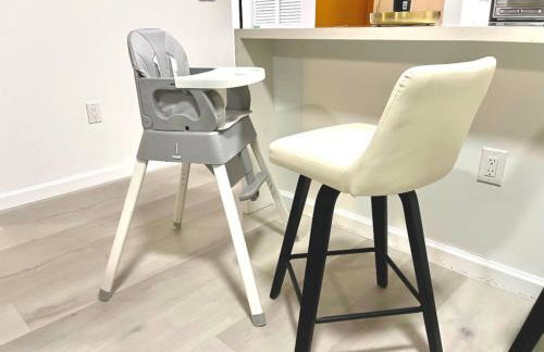 Stylish City Place WPB Escape King Bed and Den - Foto 25