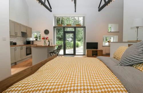 The Coach House - Photo 14