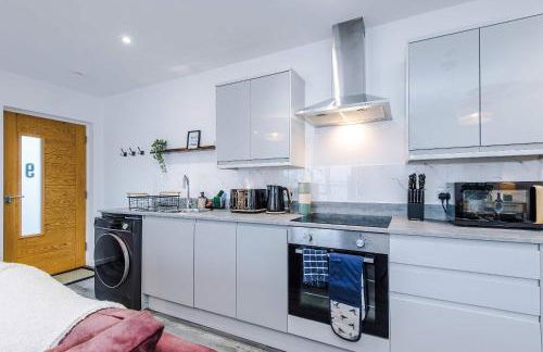 Centrally Located Formby Flat by 53 Degrees Property, Perfect for Work & Leisure - Foto 8