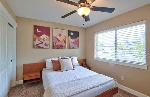 Creekside Hideaway - Wine Country by 3rd St - Foto 39