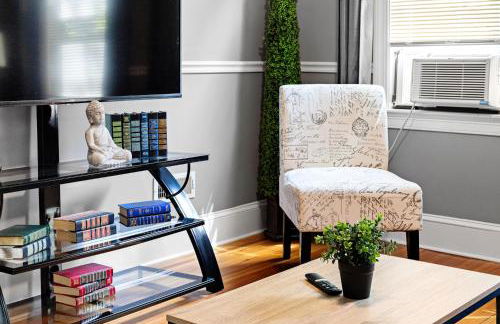 Spacious apartments near Ashmont - Photo 6