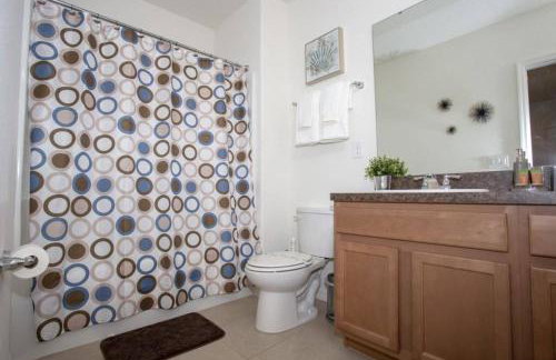 Amazing 4 beds with private pool near Disney - Foto 42