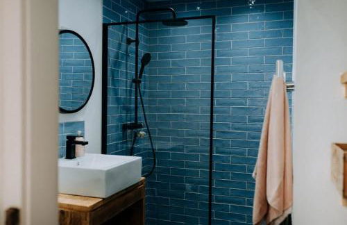 Cute and cosy 2 bed cottage in beautiful Solva - Photo 13