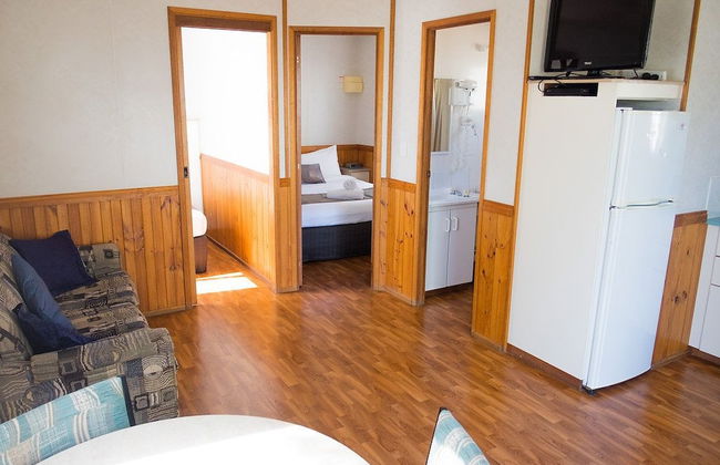 Riverside Cabin Park - Foto 17