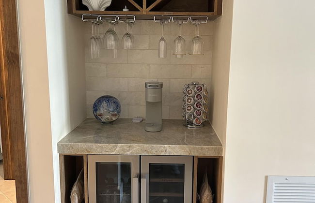 Gorgeous 2 bedroom condo with panoramic views of the Atlantic Ocean. 2 Condo by RedAwning - Photo 39