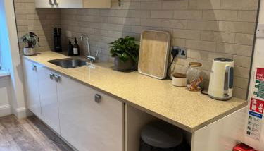 The Victorian Apartment - Photo 3