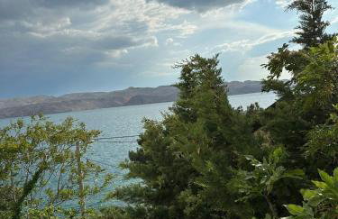 Apartmani Karlobag - Foto 36