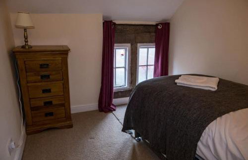 The Cottage on the Square, Wensley - Derbyshire Country Cottage. - Photo 10