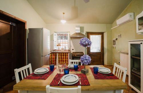 Rustic House near Lucca With Private Parking and Garden! - Foto 7