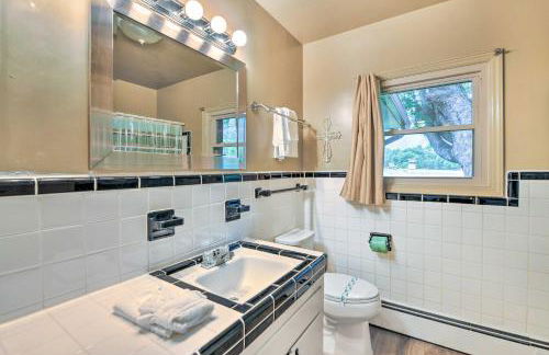 Campbell Retreat in Maggie Valley with Deck! - Foto 23