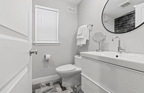 Big 3BR Near Art Museum- Family Game Room Patio - Foto 41