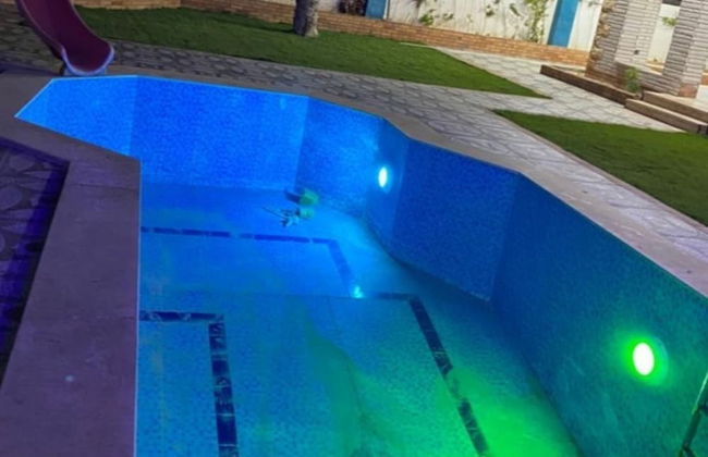 Blue House 4-bed Villa in North Coast Area - Photo 17