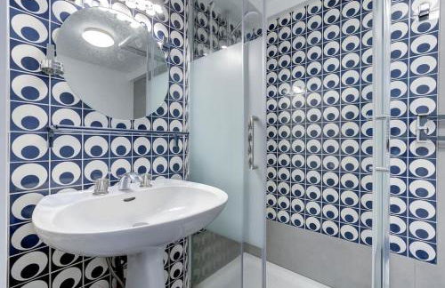 Large peaceful chalet for mountain adventures! Perfect for Flégère and Grand Montet skiing - Foto 75