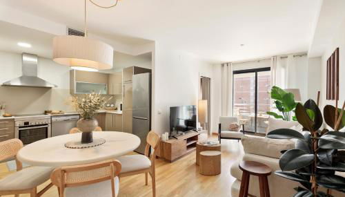 Cerca de la Playa y El Born, con Piscina - Foto 3