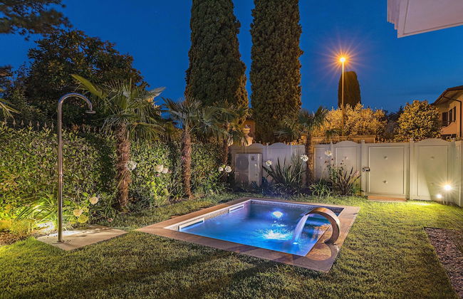 Luxury Lakefront Catullo with pool - Photo 65