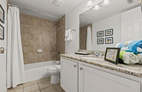 Ocean Views from Your Private Balcony! Sunglow Resort 907 by Brightwild - Foto 22