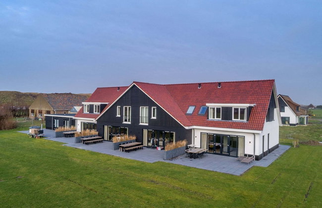 Modern 6-person Villa in De Cocksdorp, Texel - Foto 1