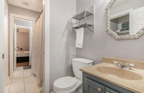 Cute & Cozy - Minutes from Downtown & BNA - Foto 16