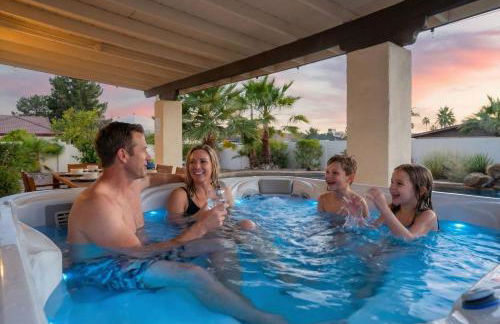 Game Room Resort Pool HotTub Modern Desert Oasis - Foto 67