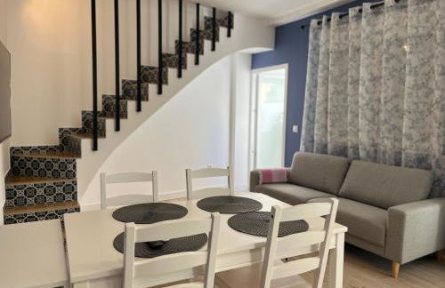 CD-Dúplex, elegante dúplex, céntrico, terraza espectacular, barrio tranquilo - Photo 18