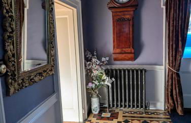 The Writer's Retreat Ground Floor Apartment - Photo 12