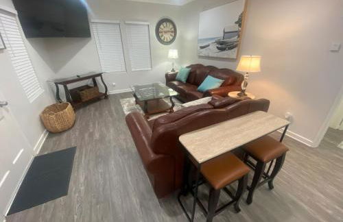 BonVoyage-Sleep&Sail Overnight Stays-Sleeps 6-8 - Foto 5