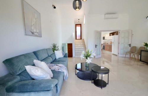 CASA BLISS - LUXURY VILLA 3 BEDROOMS TAURO GOLF Wifi MOGAN - Foto 19