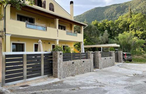 Natashas Apartments - Photo 1