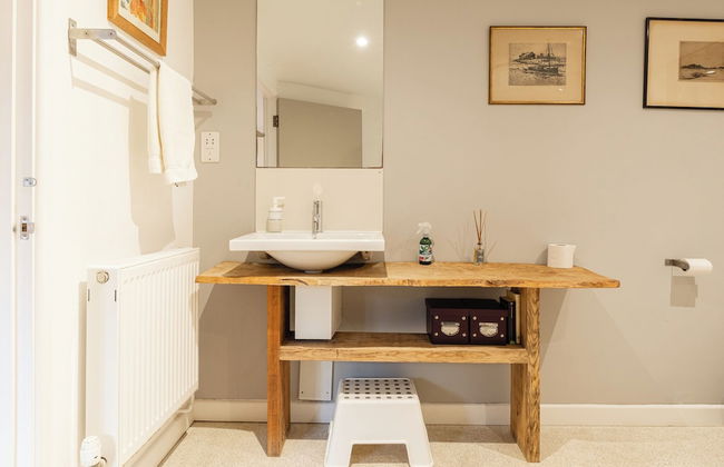 Parsons Pleck-6BD with Swimming Pool - Foto 23