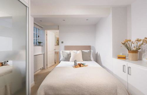 Tides Reach - Free WiFi - Harbourside - Wood Burner - Coffee Machine - Photo 17