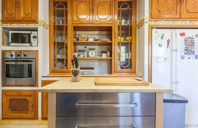 Belvilla by OYO Villa Valencina de la Concepcion - Photo 9