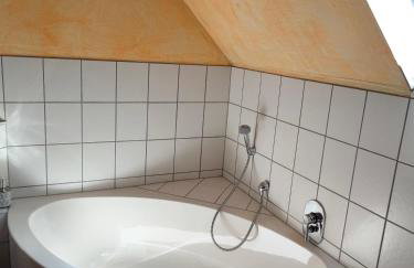 Alexandras Ferienwohnung - Maisonette 90 qm mit Balkon - Foto 57