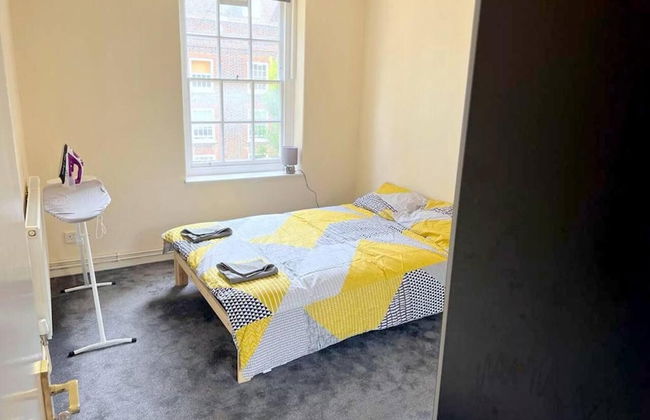 2-bed Apartment in Central London off Edgware Rd - Photo 5