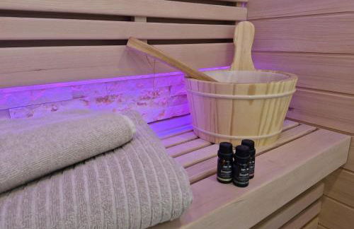 L'audacieuse-Jacuzzi et sauna , miroir suspendu - Foto 11