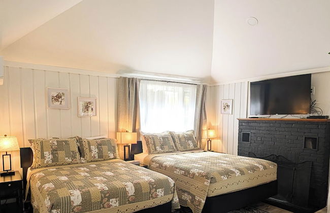 Hinckleys Dreamwood Cottages - Photo 39