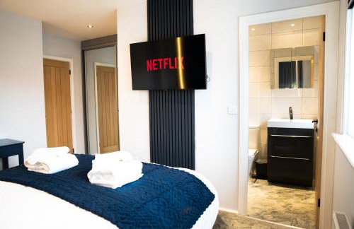 High-Spec Home, Office, SkyTV - for Families, Relocators & Contractors - Foto 15